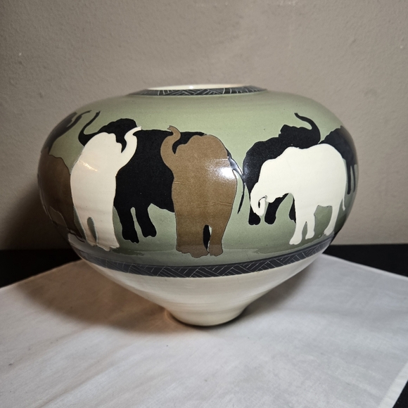 Vintage Vaughan L. Smith Wescote Bell Pottery Elephant...